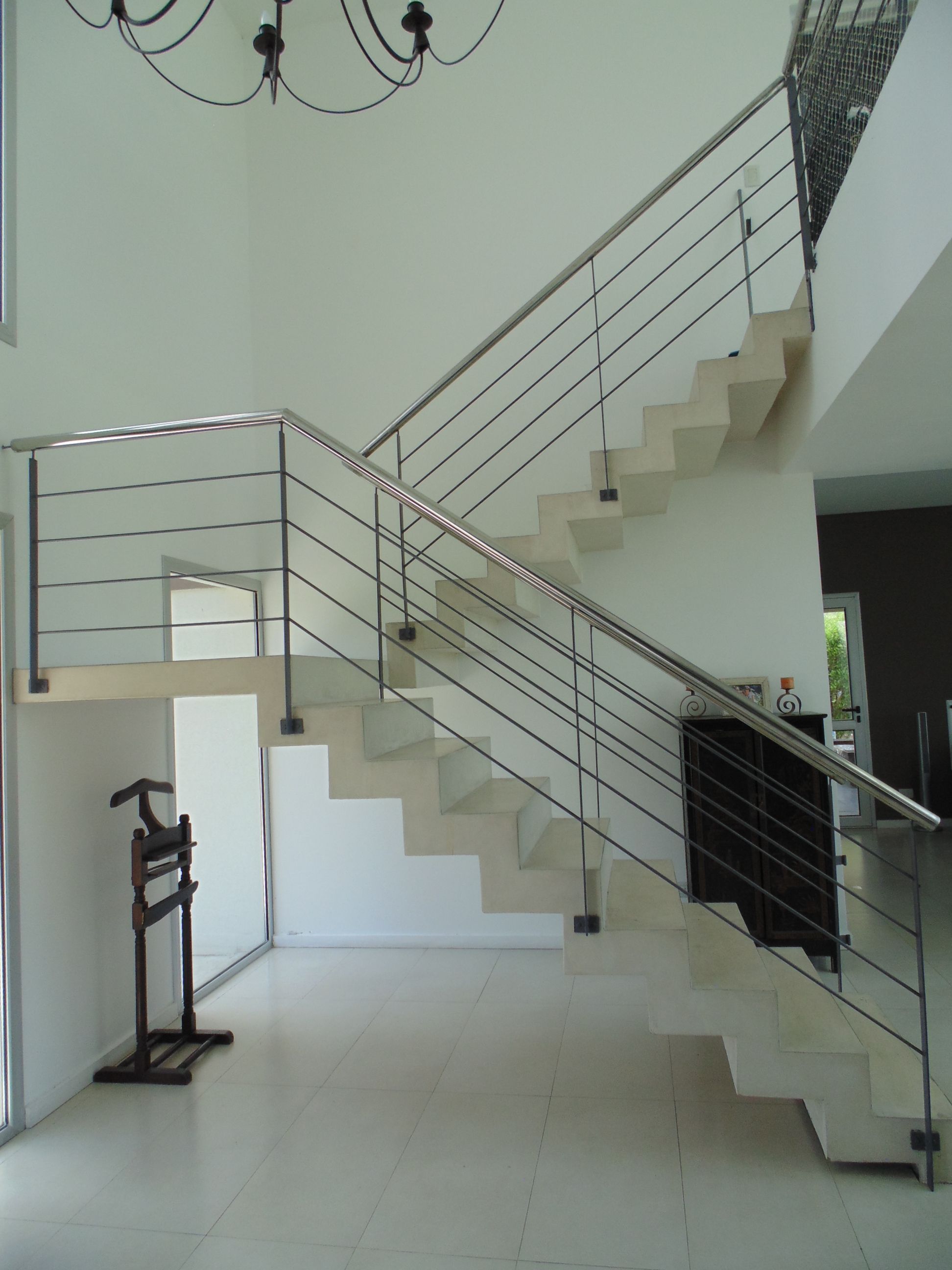 倒置阳光下的海滨别墅-4