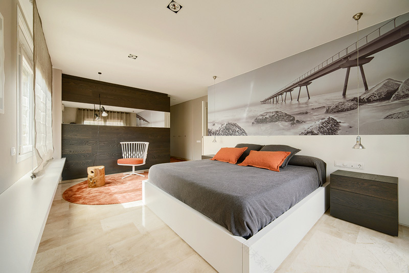 双高镜面打造惊艳室内空间-4