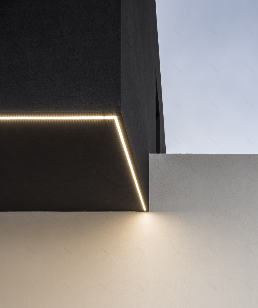 西班牙环保别墅设计-17