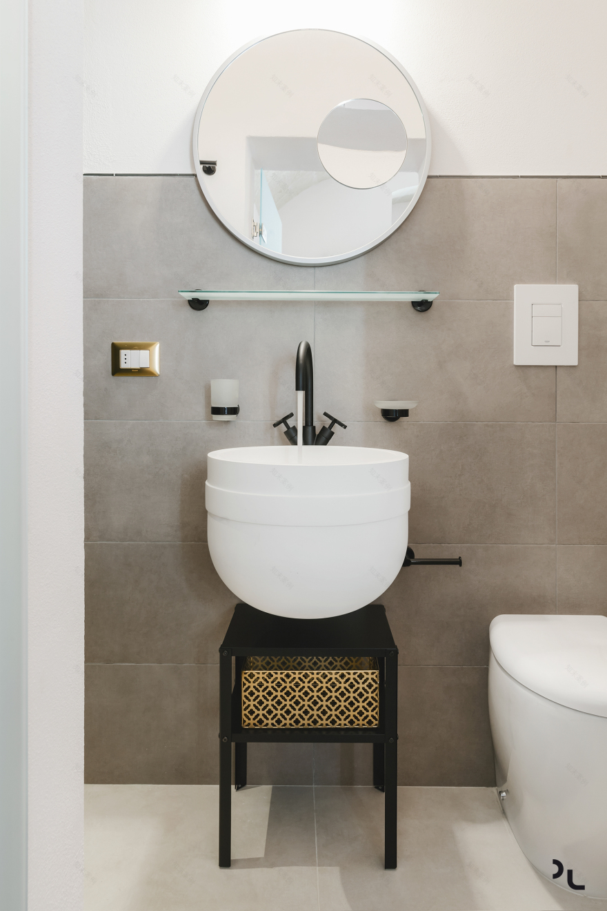 蜕变之居 · 米兰 70 年代风格的 Mimì别墅-10