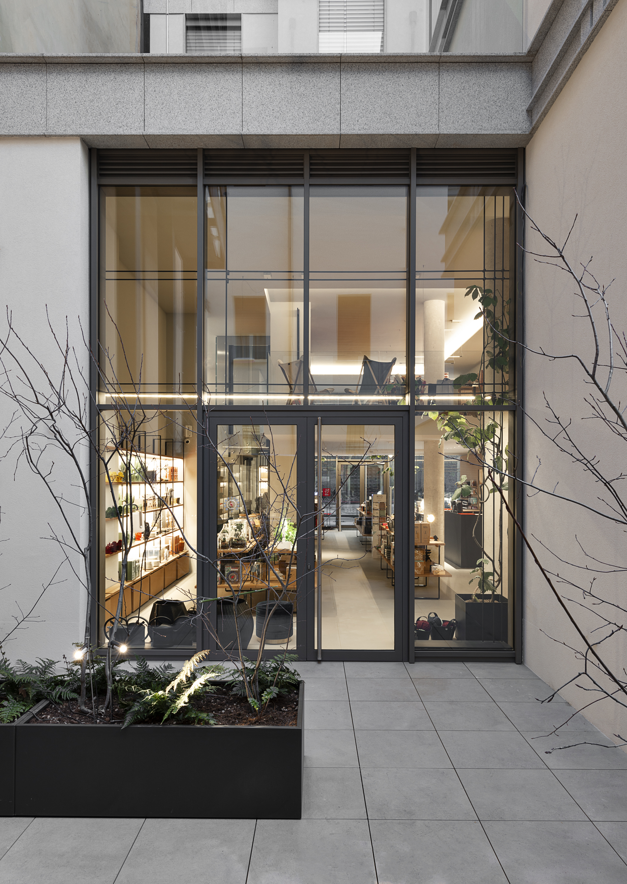 米兰 Moronigomma 店铺-15