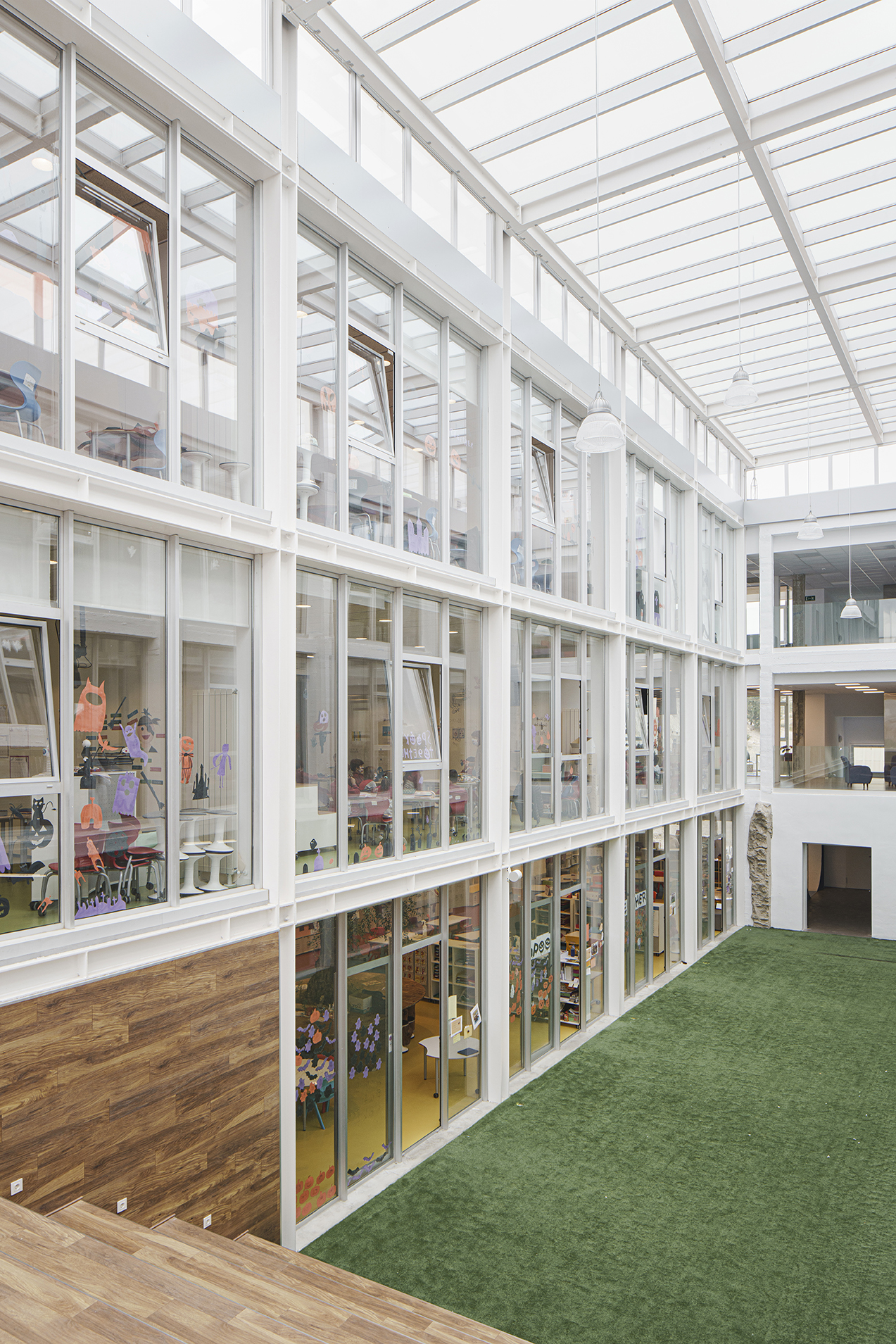 英国学校阿朗戈校区教室翻新设计-12