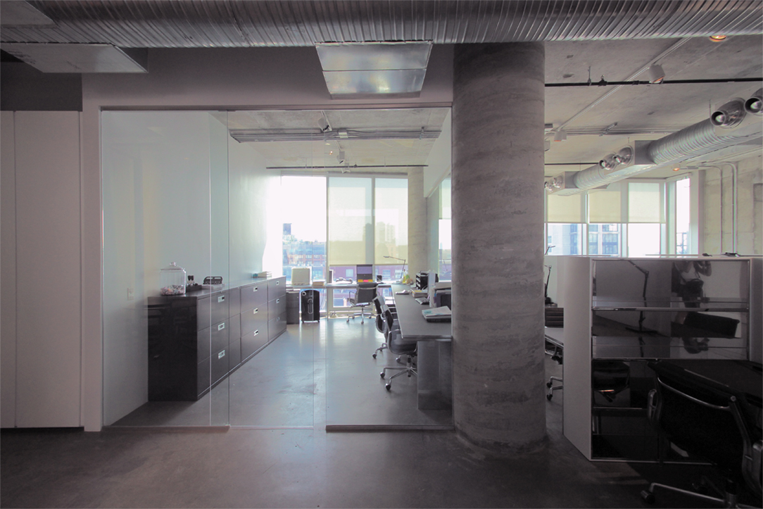 纽约高层玻璃混凝土模块化办公室-2