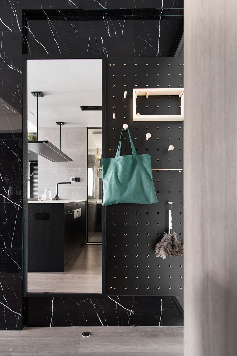 止间 | 重塑空间关系和动线，为90后建筑师小夫妻打造品质婚房-5