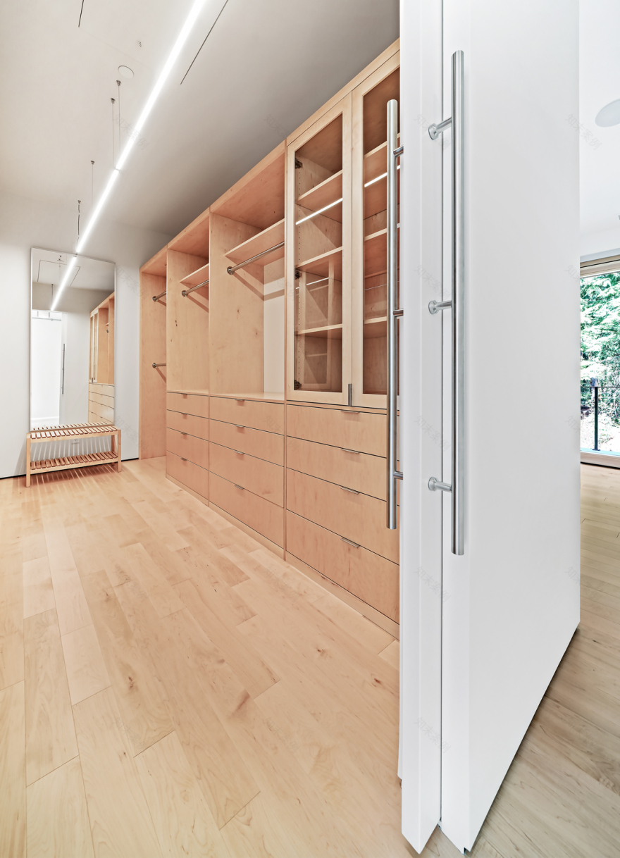 简约雅致的高地之家-26