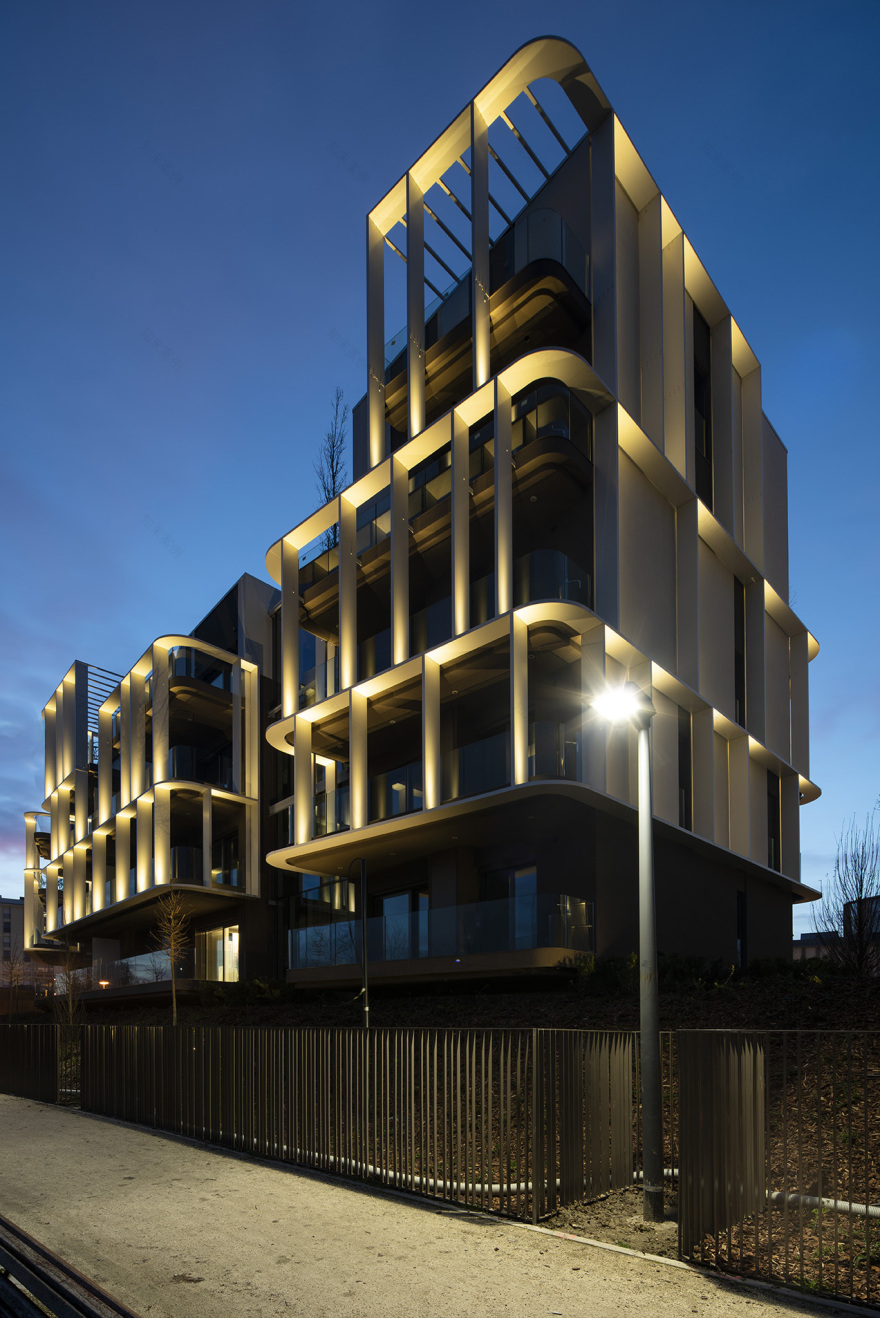 意大利里米尼展览中心改造-21