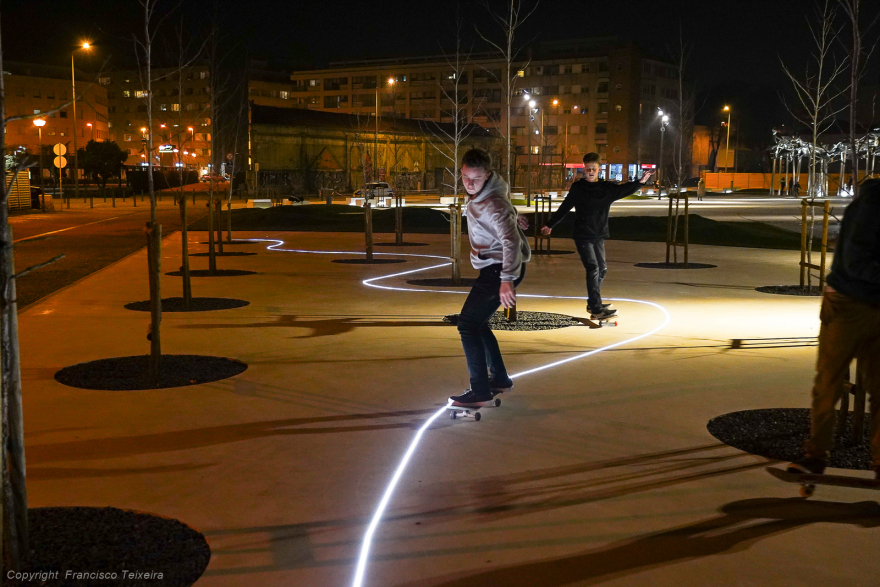 葡萄牙 Praça Guilherme Pinto 广场设计丨Luísa Valente-7