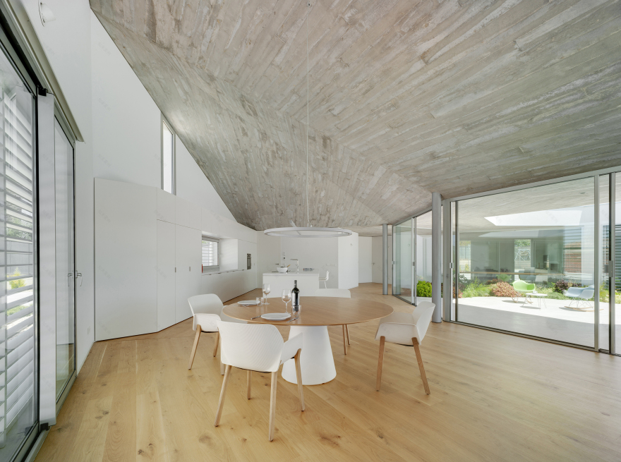 融合传统与现代的“阴与阳”别墅设计-28