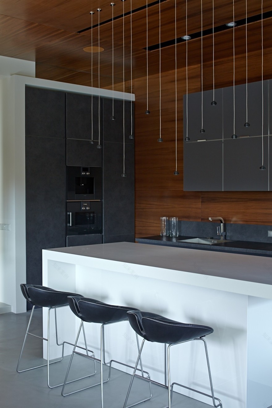 莫斯科乡村别墅的简约温馨室内设计-9