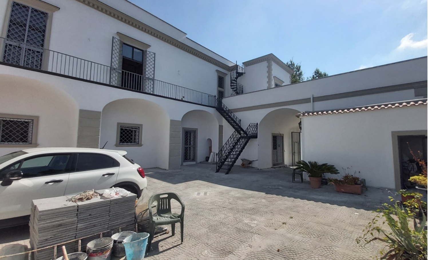 17 世纪古宅翻新，尽享那不勒斯湾美景-3