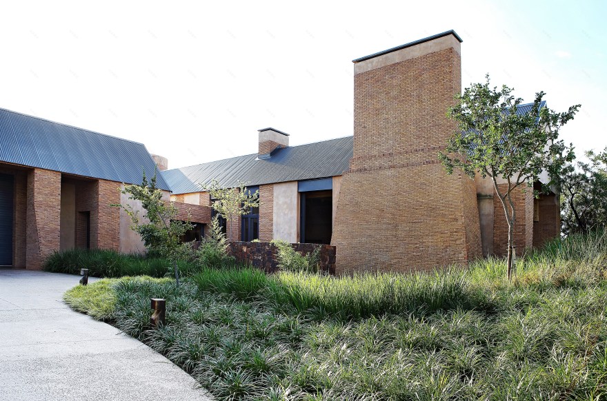 南非普利托里亚 Waterkloof Residence 别墅-14