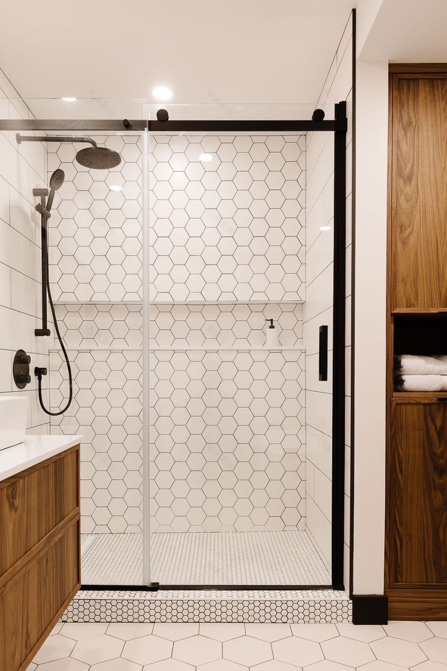 蒙特利尔简约风双层公寓设计丨加拿大蒙特利尔丨Groupe Cartier-18