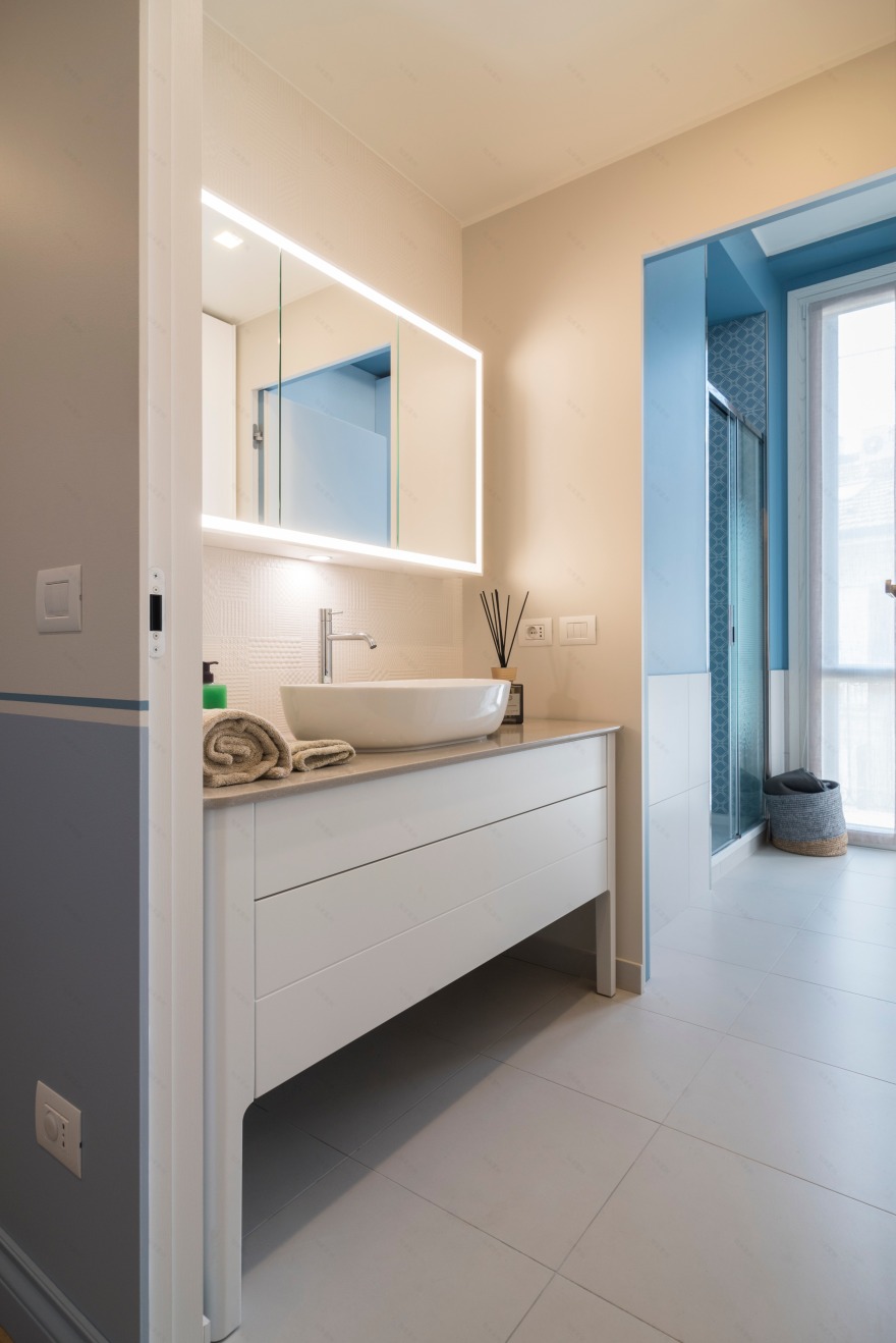 浪漫惊喜 · 兄弟俩为妈妈翻新公寓-7