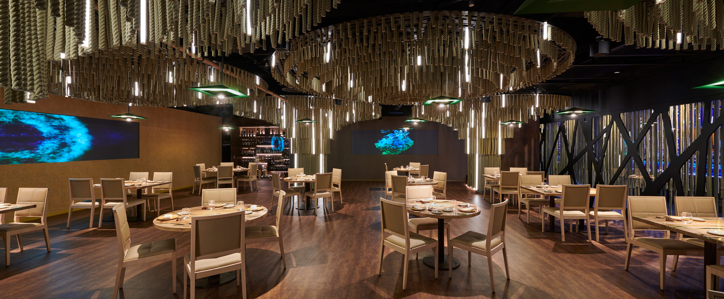 奥达餐厅和鸡尾酒-1