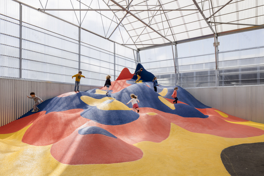 山丘(La Colline)-4