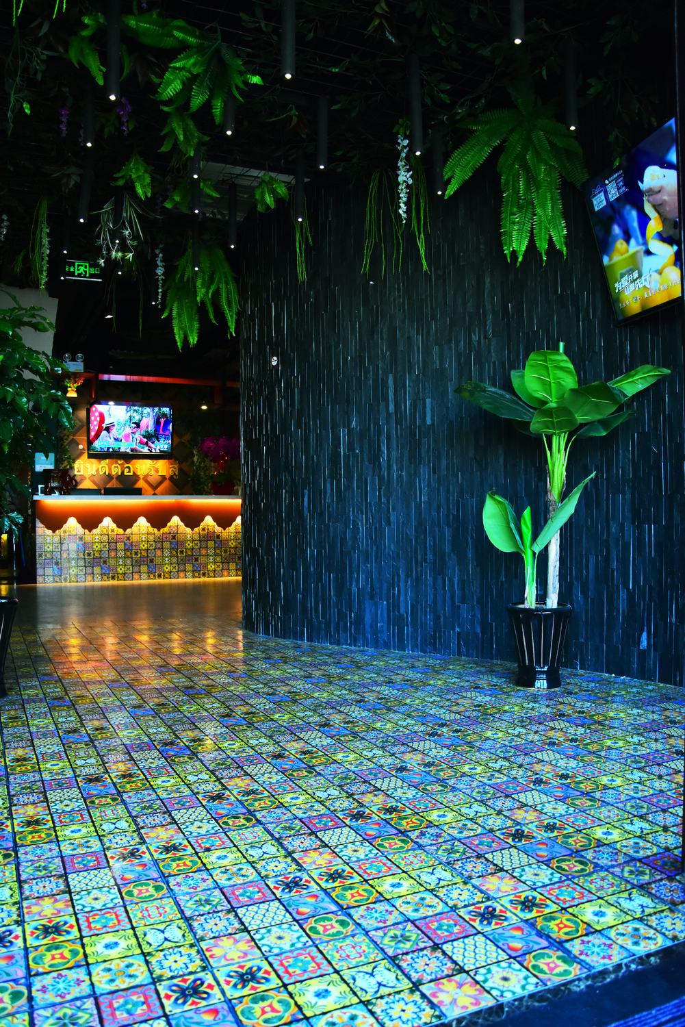 双斌设计事务所打造的地标性东南亚餐厅-19