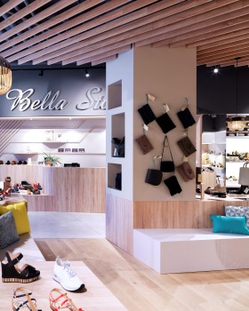 Bellastoria 鞋店