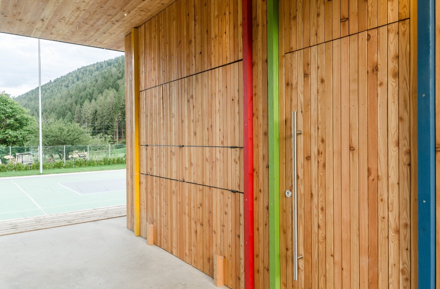 多功能运动场地设计-8