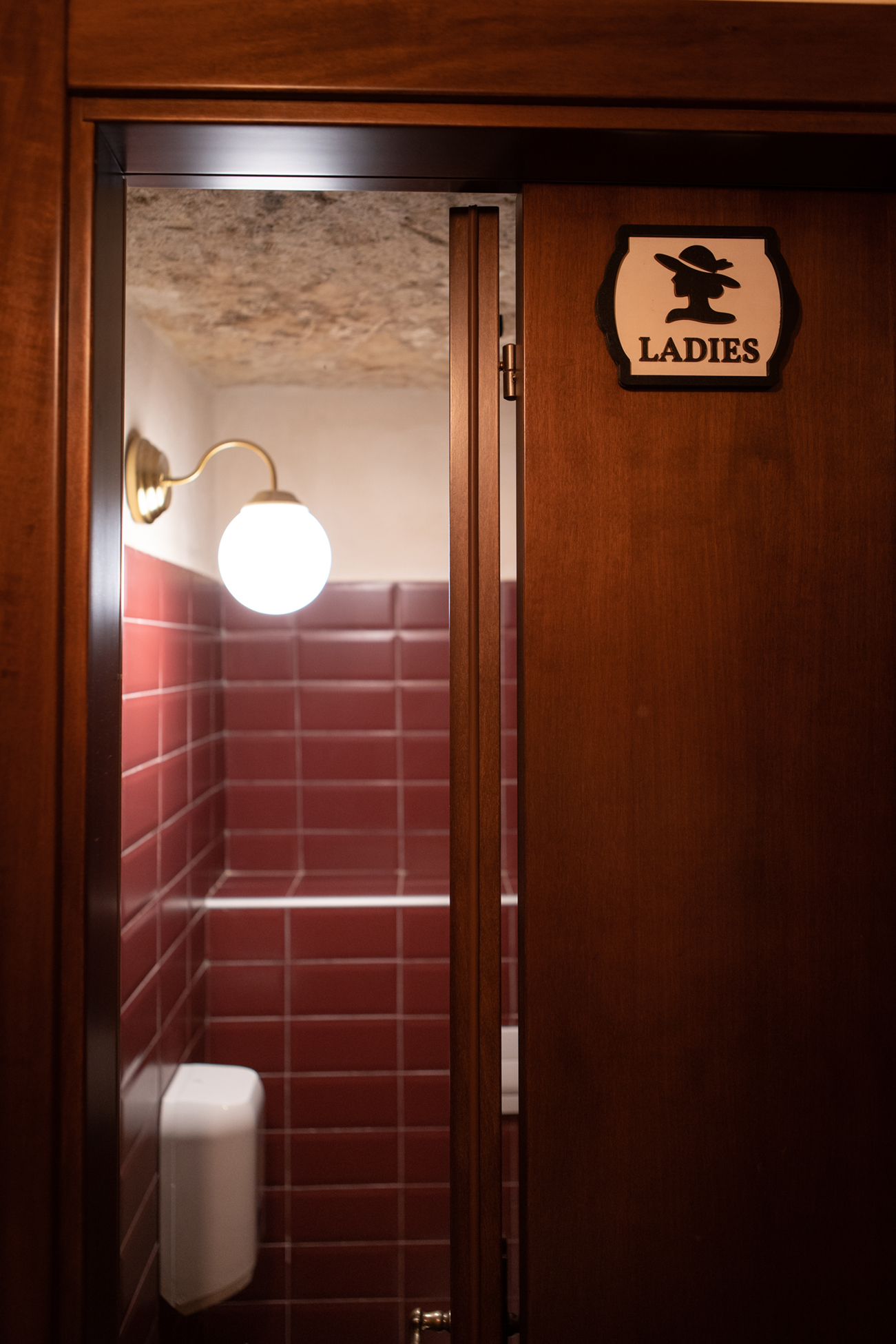 查理的密室酒馆-14