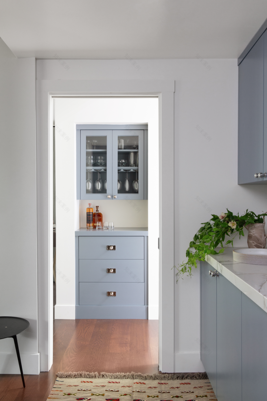 温馨宜居的世代家庭别墅设计-5