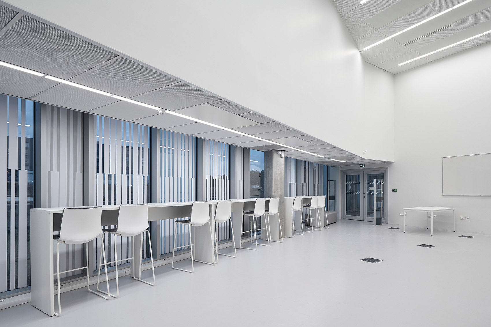 可持续交通与运输的生态校园丨法国丨Coldefy-37