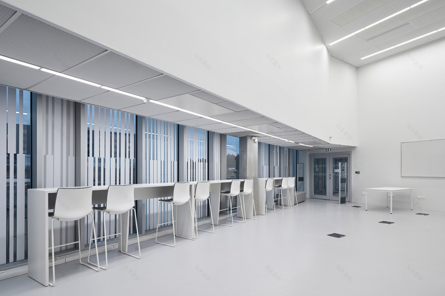 可持续交通与运输的生态校园丨法国丨Coldefy-37