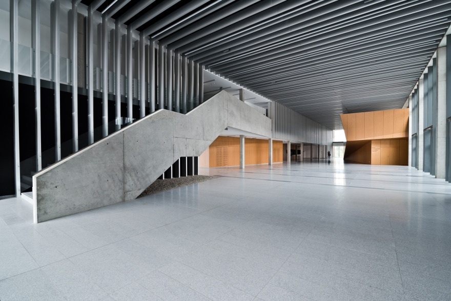 米科瓦伊茨大学历史系教学楼-1