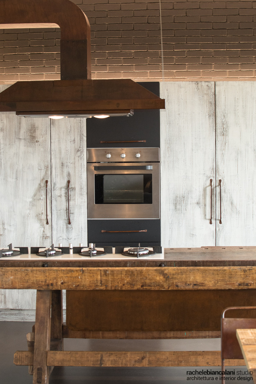 工业风 2.0 公寓 | 定制铁艺、原始砖墙、开放空间-1