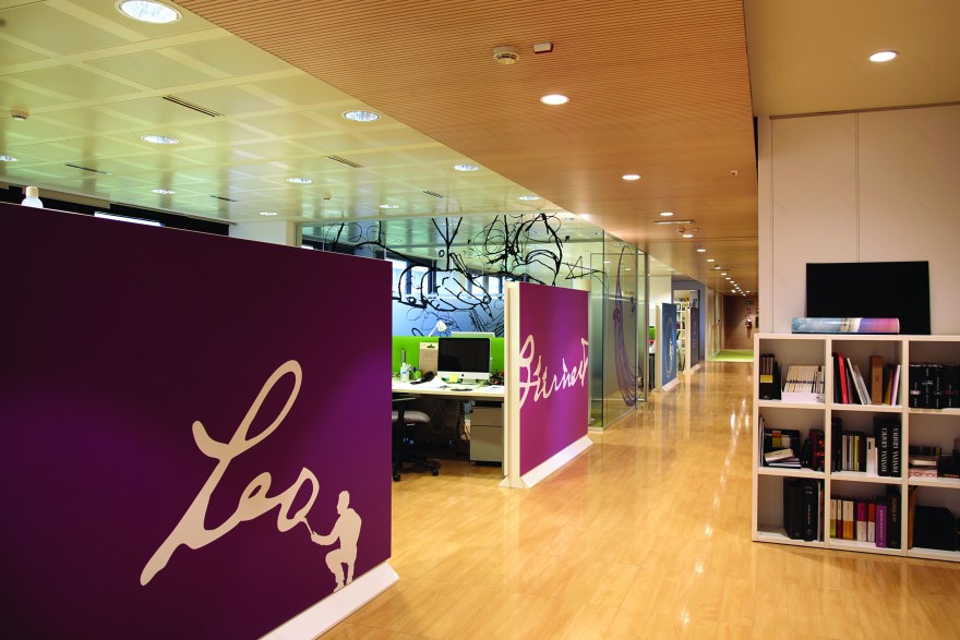 创意校园 · 公共集团米兰新总部-22