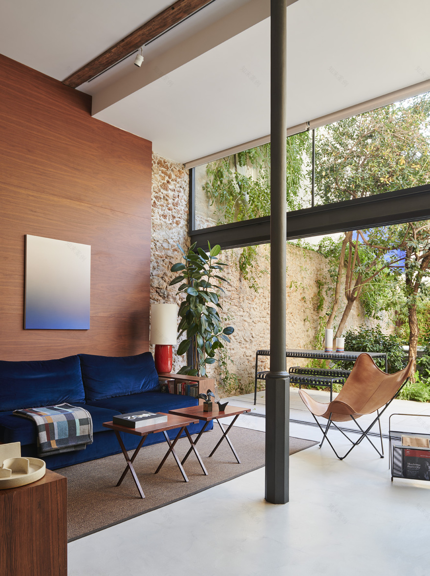 历史建筑中的现代生活空间-1