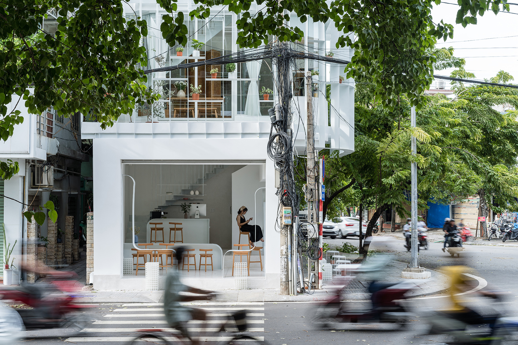 Tiam咖啡馆& 住宅，越南/繁忙路口旁的宁静小屋-11