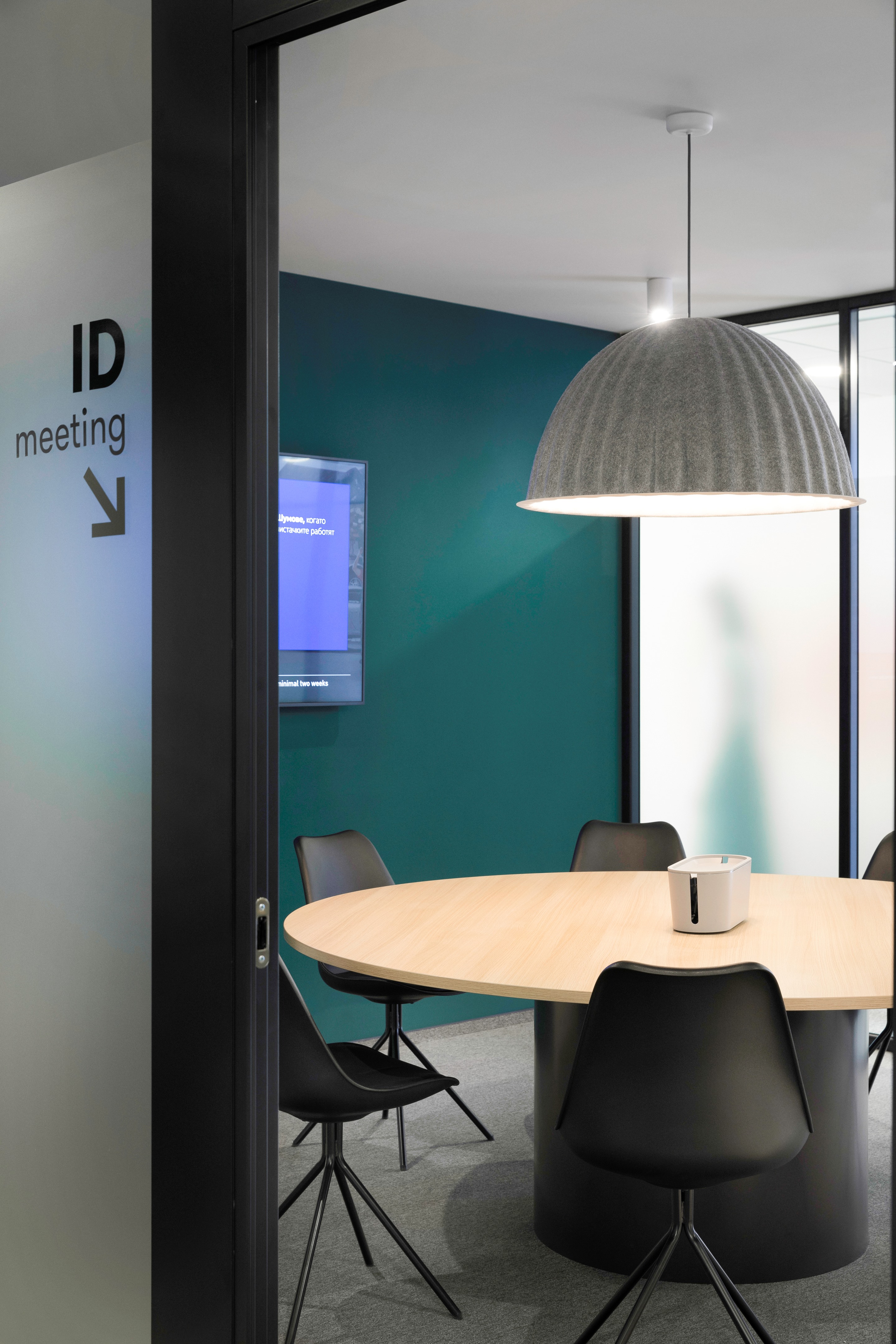 保时捷 Bulgaria 办公室 - 透明环保的现代工作环境-8