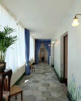 花香庭院（Le Jardin fleurì – Gusti Liberty）