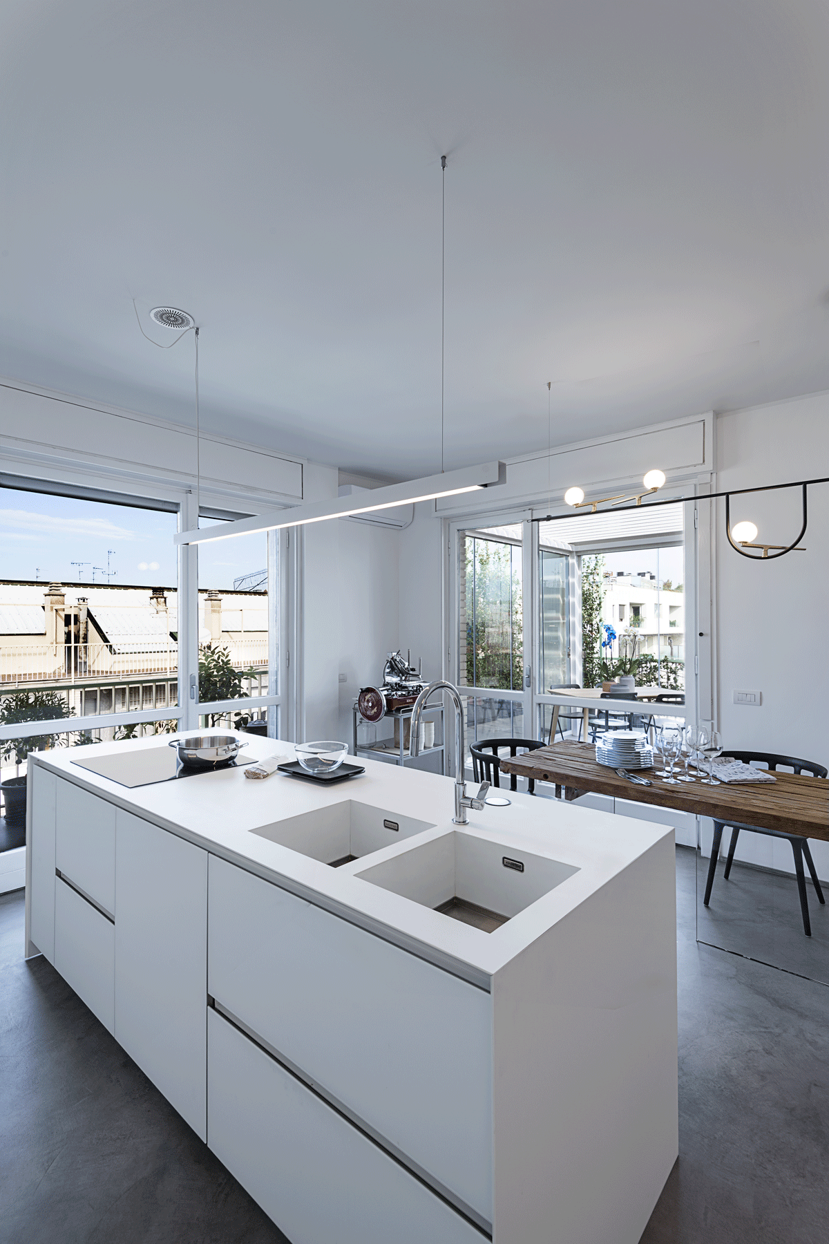 都会之上 · LBA10 顶层公寓的室内外对话-13