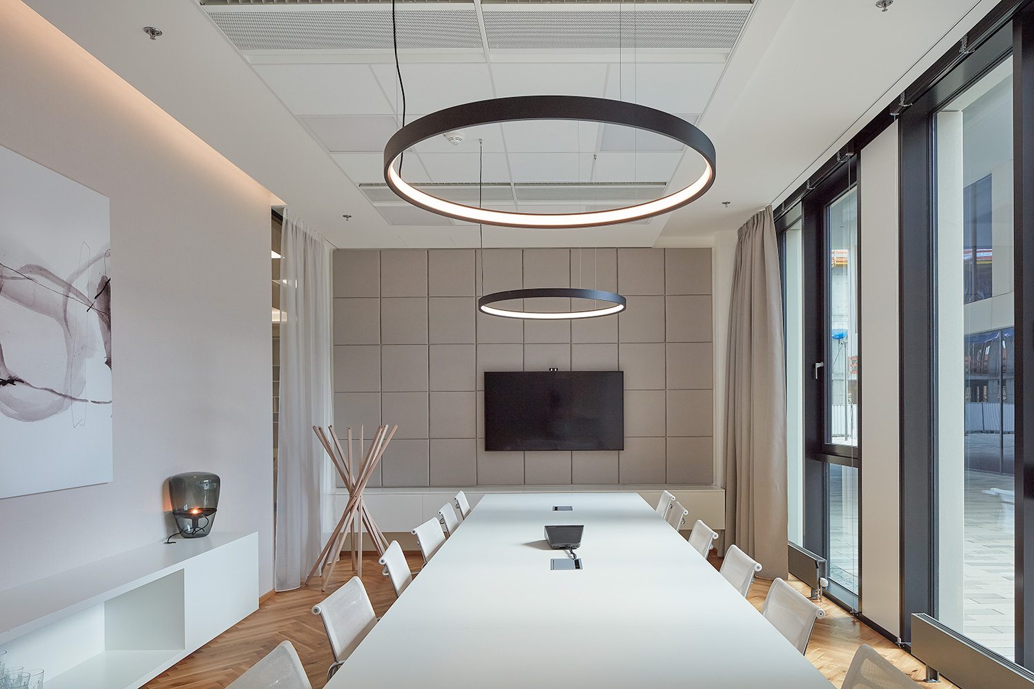 Deloitte Prague 办公室的“生活景观”设计-7