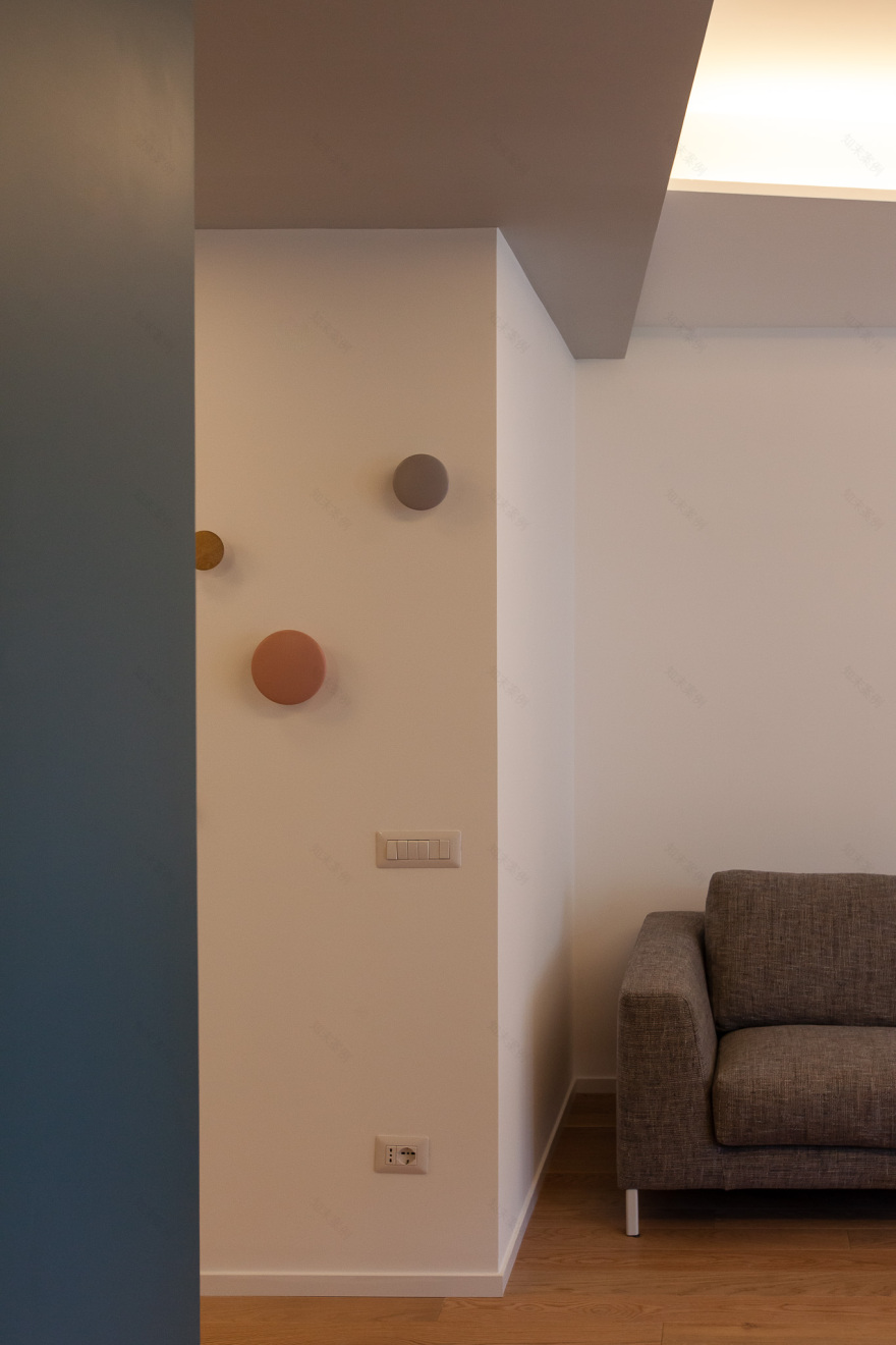 罗马南郊公寓的灵动空间设计-7