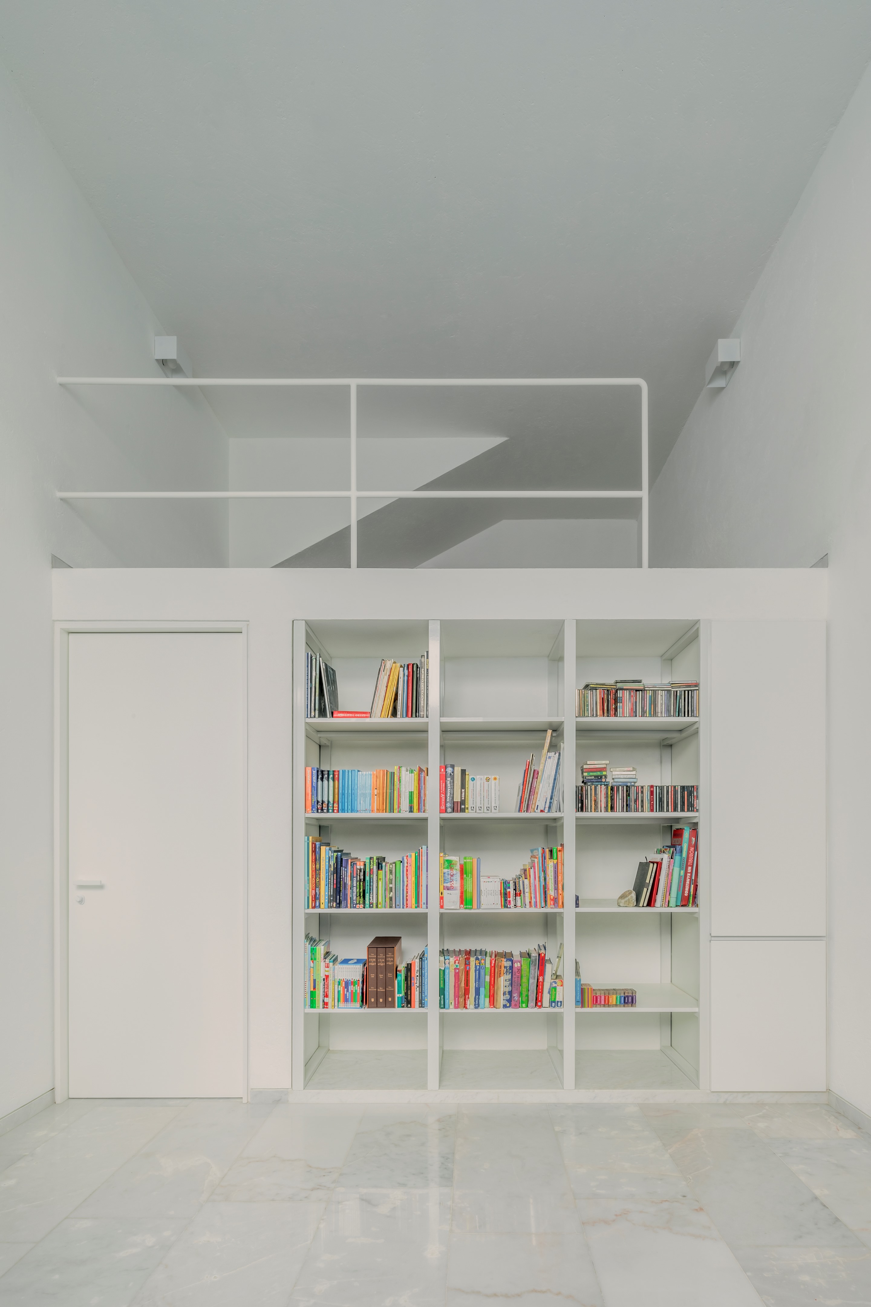 墨西哥 BONSAI HOUSE丨墨西哥瓜达拉哈拉丨半层设计-25