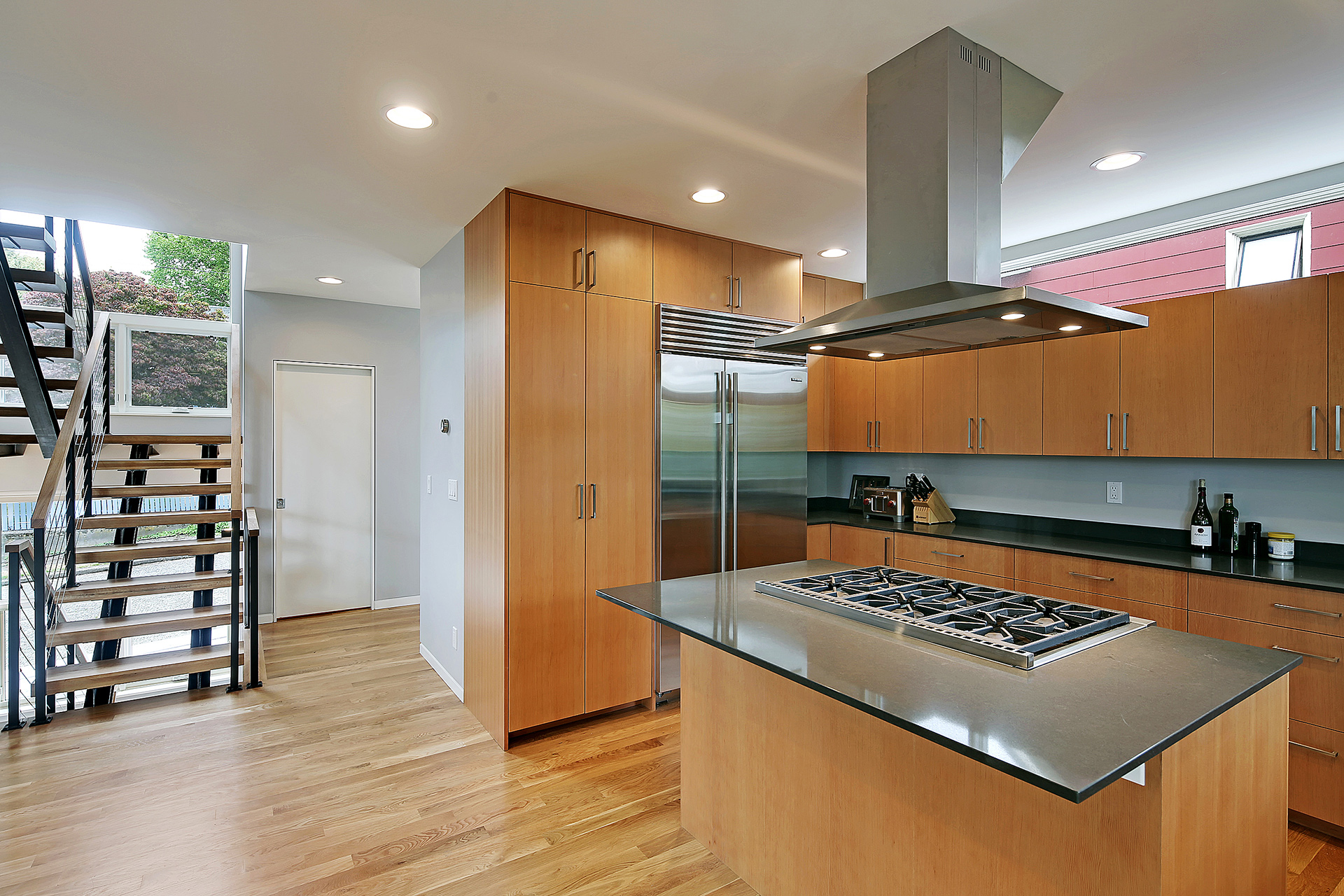 Seattle Phinney Ridge 别墅 | 融入城市景观的绿色环保设计-11