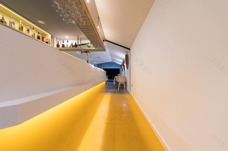 韩式餐厅"Mandu"——温馨海景空间-5