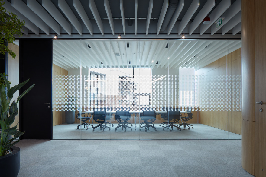 简约有机,功能分区 | 斯洛伐克 Lucron 办公室设计-4