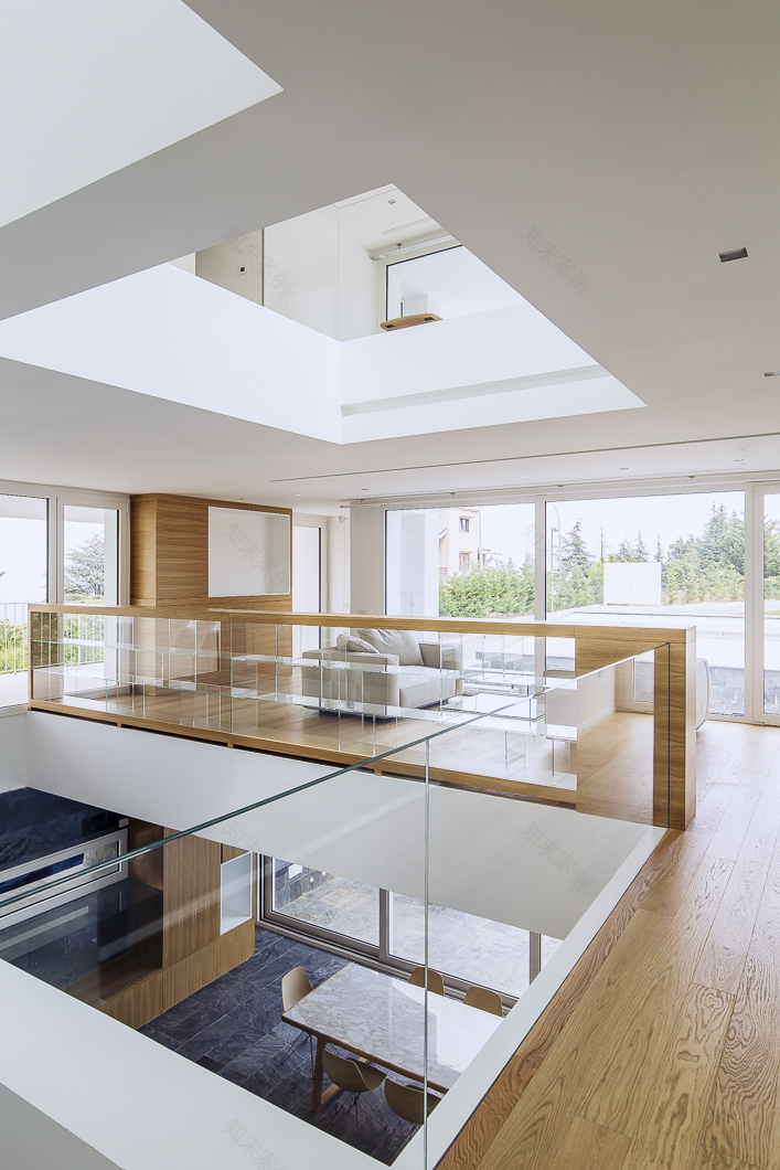 意大利 Sila 山区的生态住宅设计-11