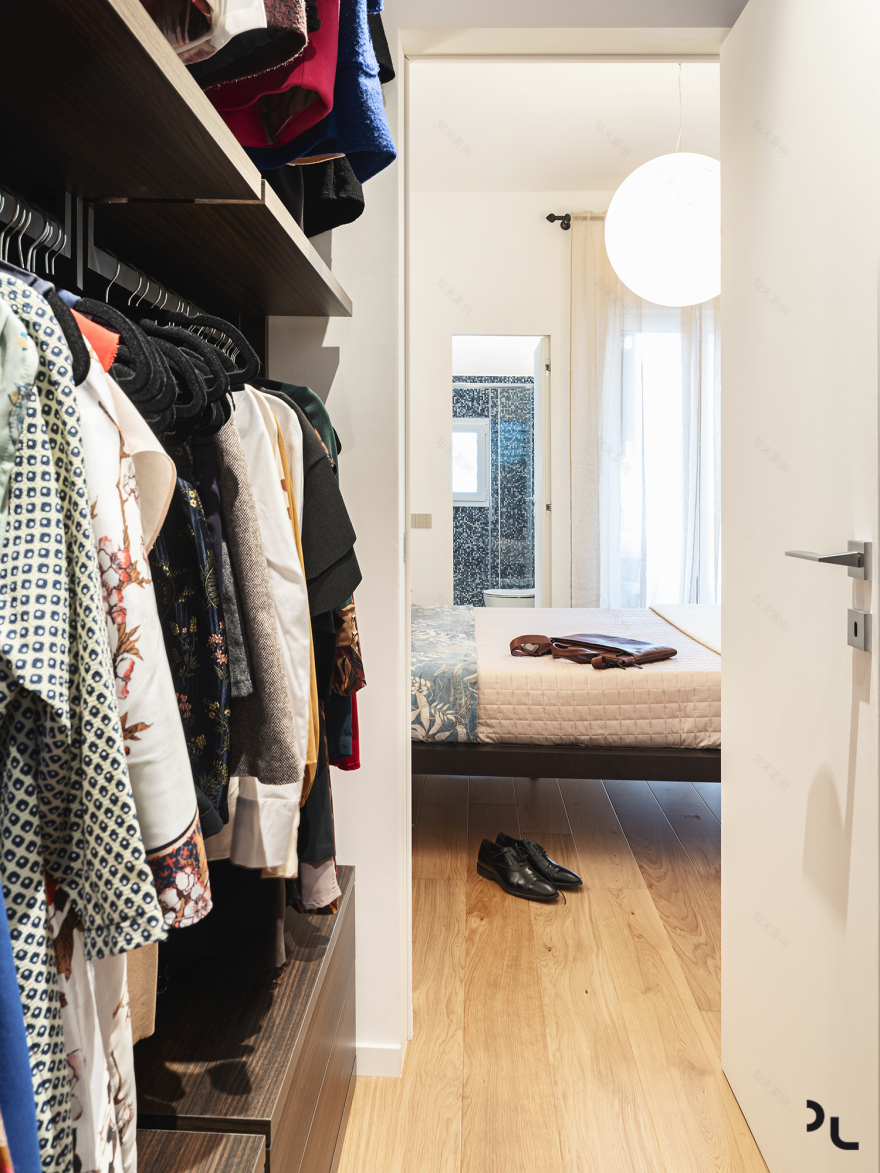 巴里城市气息 | 90 平米旧公寓的现代重生-45