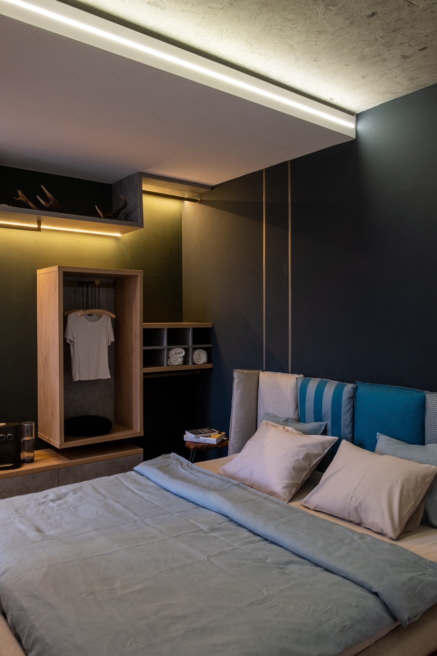 黑白极简公寓,融入自然的粗犷之美-16