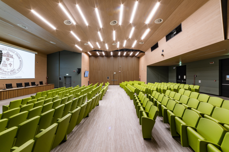 意大利南部神学院改造-11