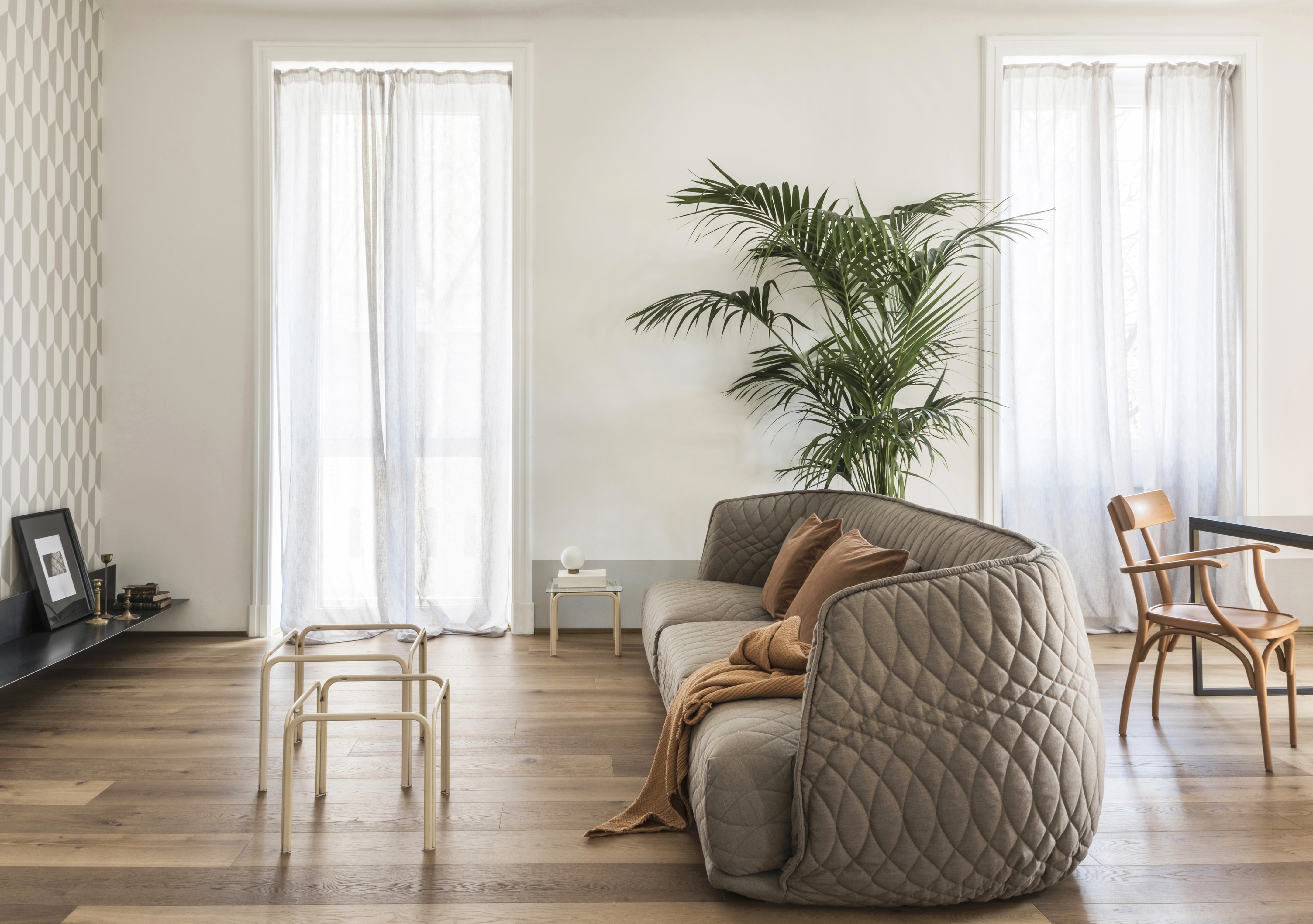 米兰旧邮局公寓，经典与复古的完美融合-9