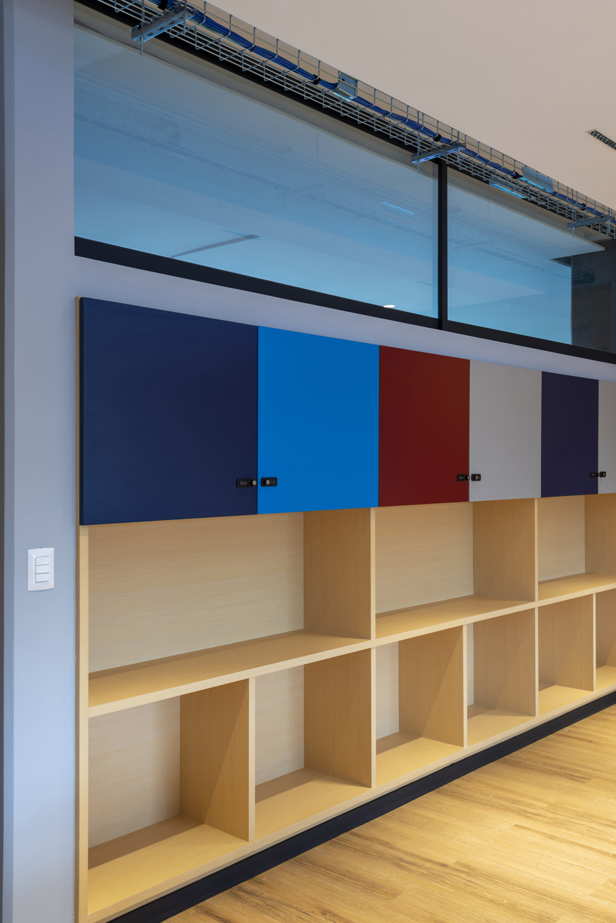 ARCO Arquitectura Contemporánea丨小学丨CimOrt Salones de Primaria-12