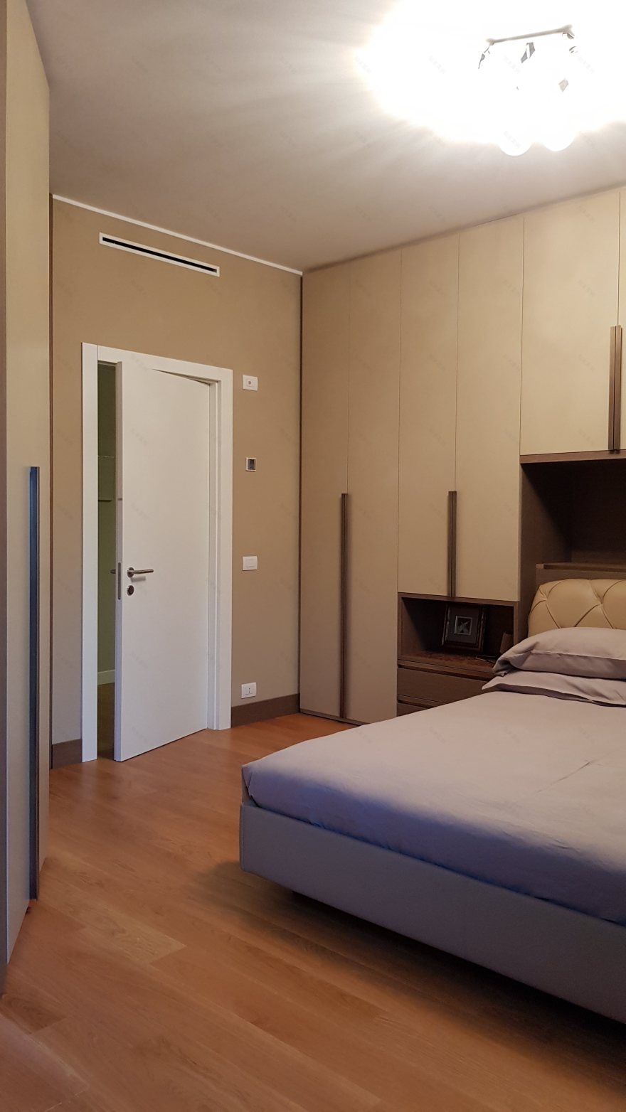 量身定制米兰四居室家居设计-28