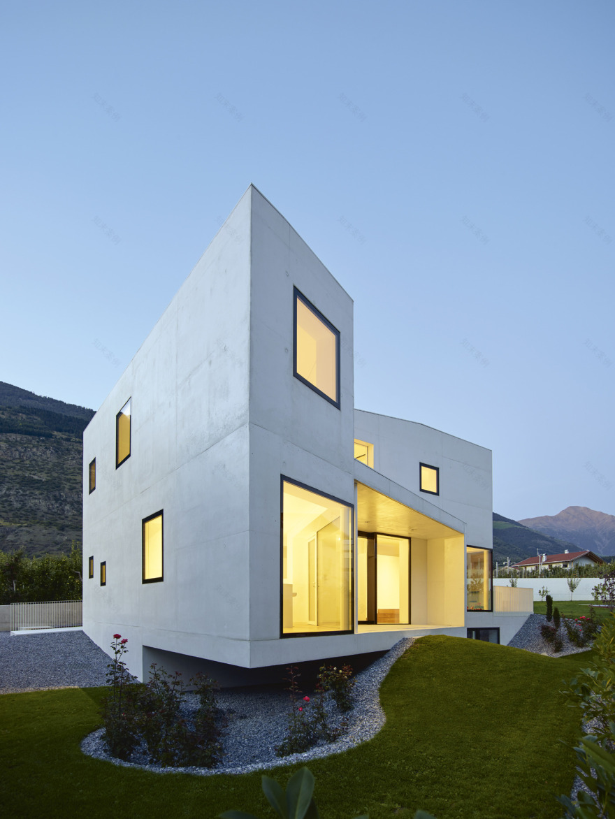 意大利白色大理石别墅,现代简约风格-4