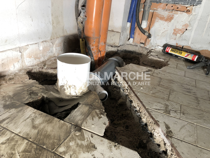 意大利 Numana 别墅扩建,简约设计实现高效利用-9