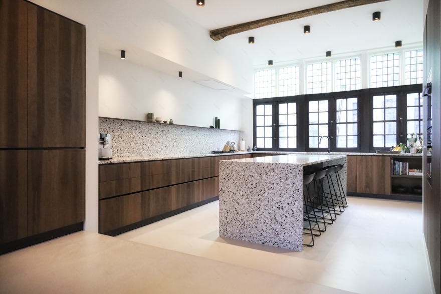 双宅变一宅 | 比利时别墅厨房客厅设计案例-2